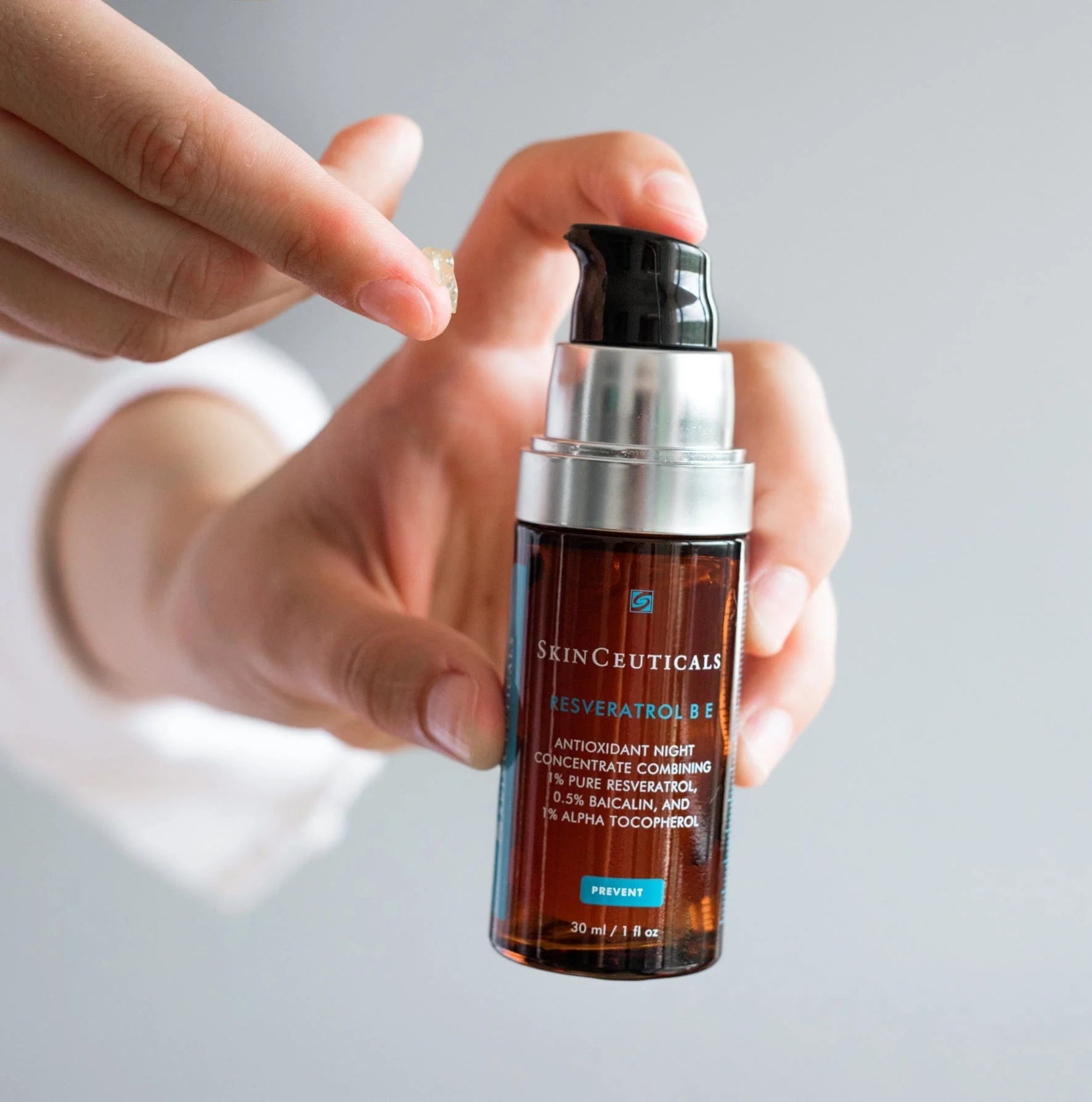 SkinCeuticals - Resveratrol B E - Espace Skins Montreal